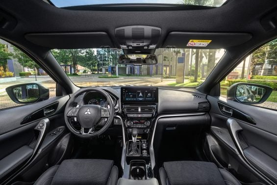 Mitsubishi Eclipse Cross Black 3