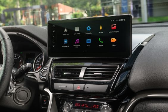 Mitsubishi Eclipse Cross Black 6