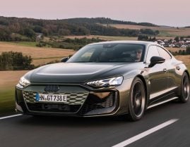 AUDI RS E TRON GT PERFOMANCE 2026 EM MOVIMENTO