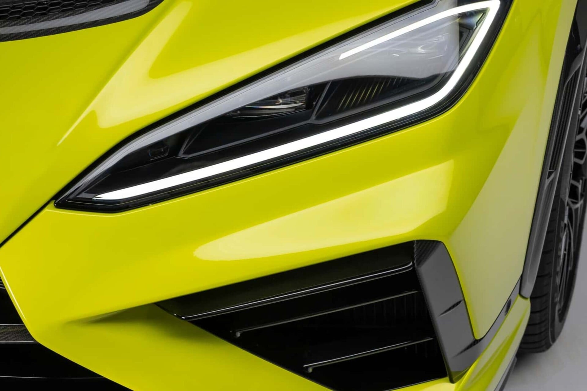 2027 lamborghini urus se performante (6)