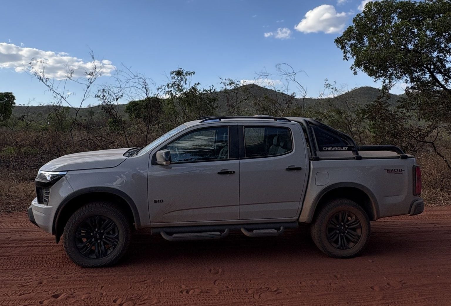 CHEVROLET TRAIL BOSS FRENTE TRASEIRA LATERAL JALAPÃO (11)