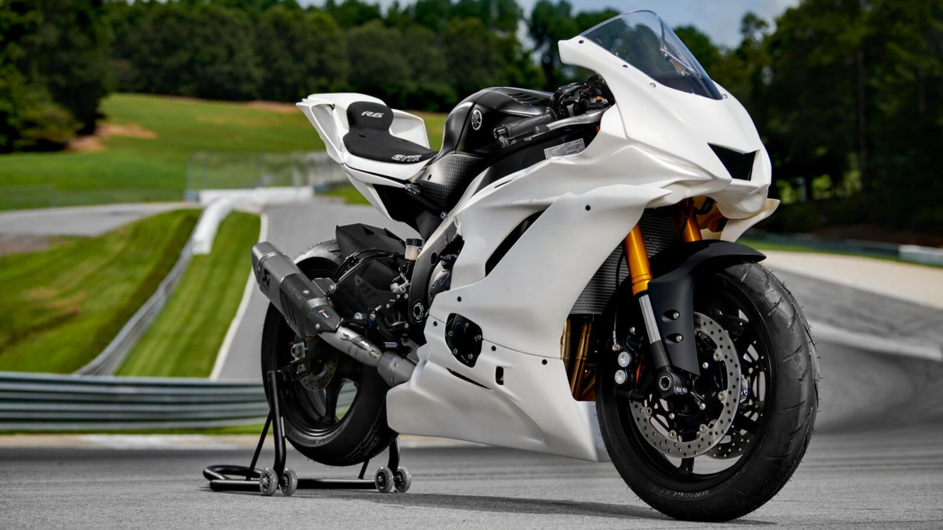 Yamaha YZF R6 Race Base (3)