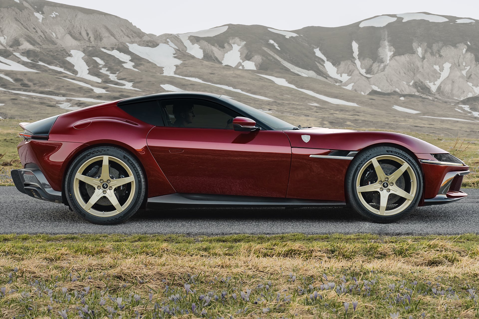 Ferrari 12Cilindri Manuale 6
