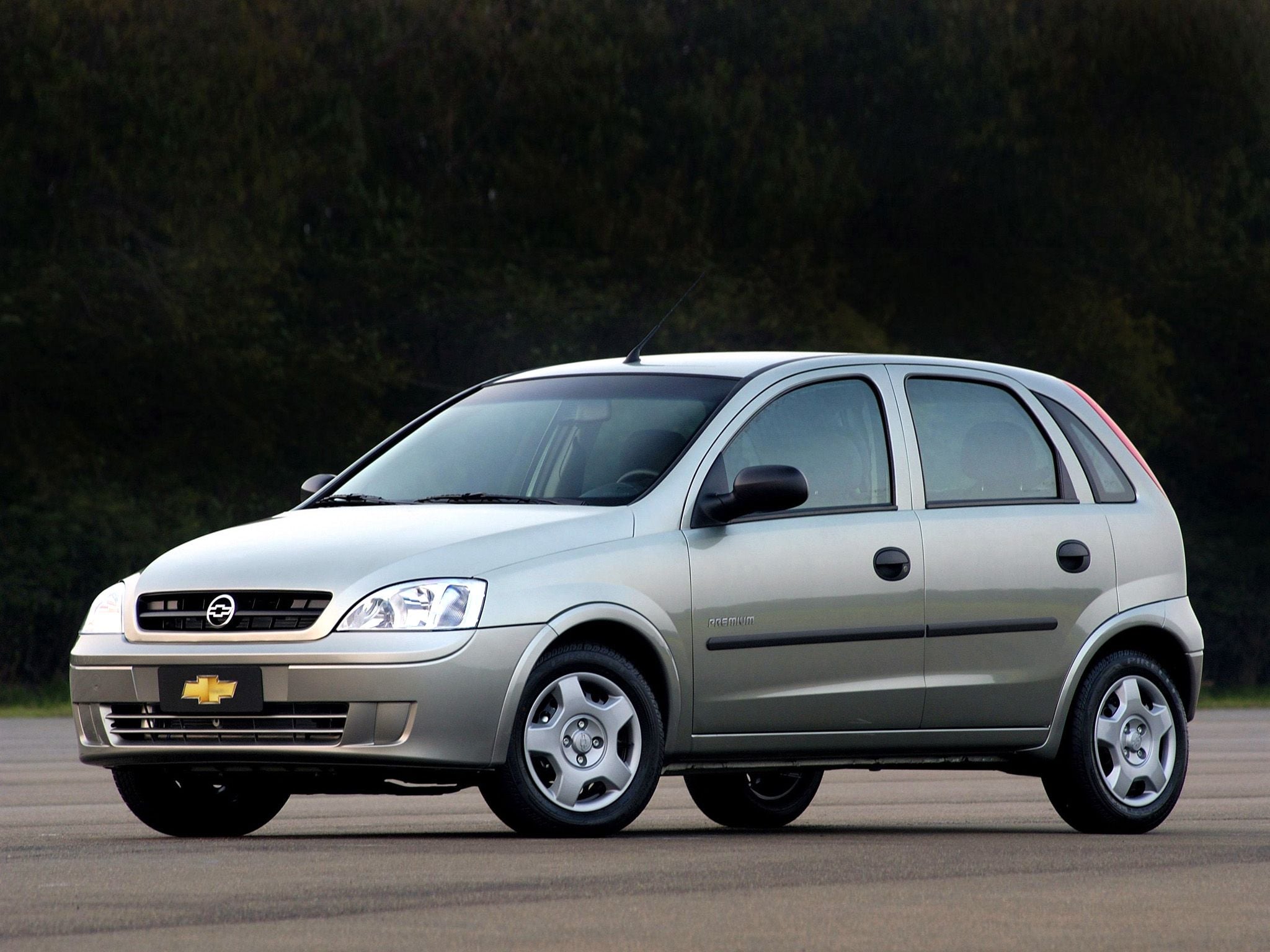 Corsa Hatchback 1 0 VHC Flexpower 2006