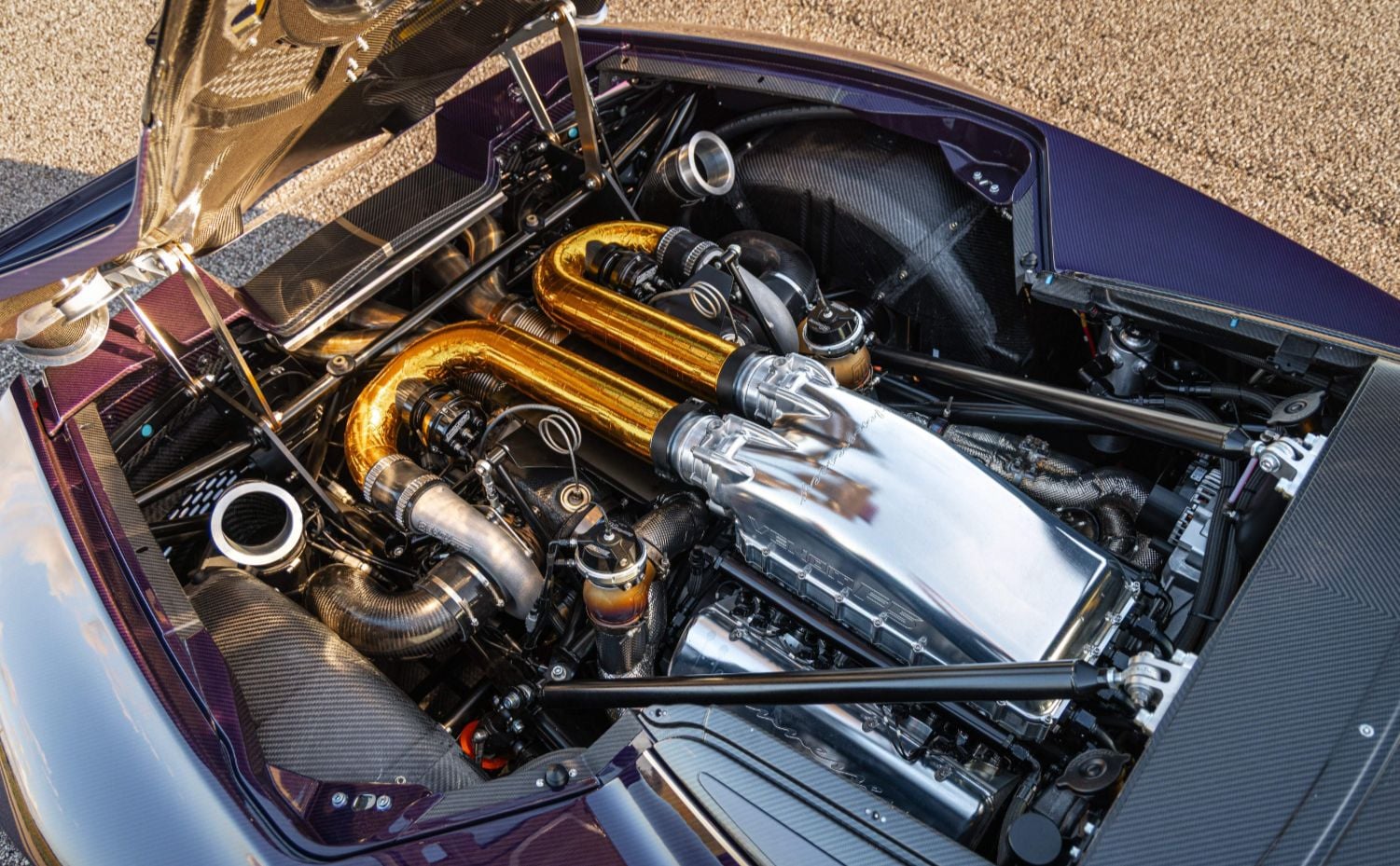 HENNESSEY VENOM F5 M MOTOR V8