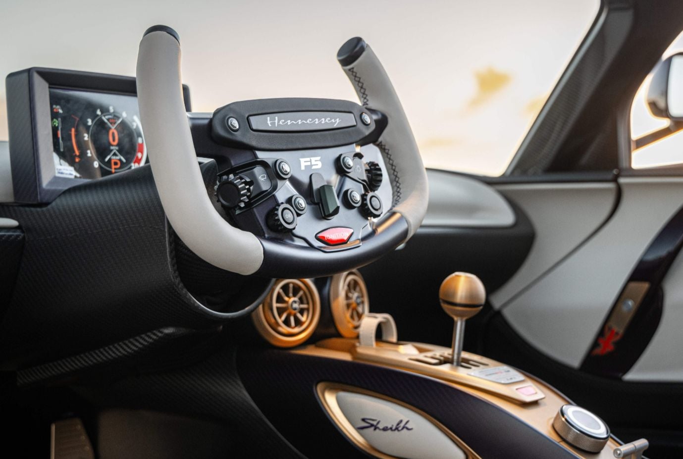 HENNESSEY VENOM F5 M VOLANTE TRANSMISSÃO INTERIOR