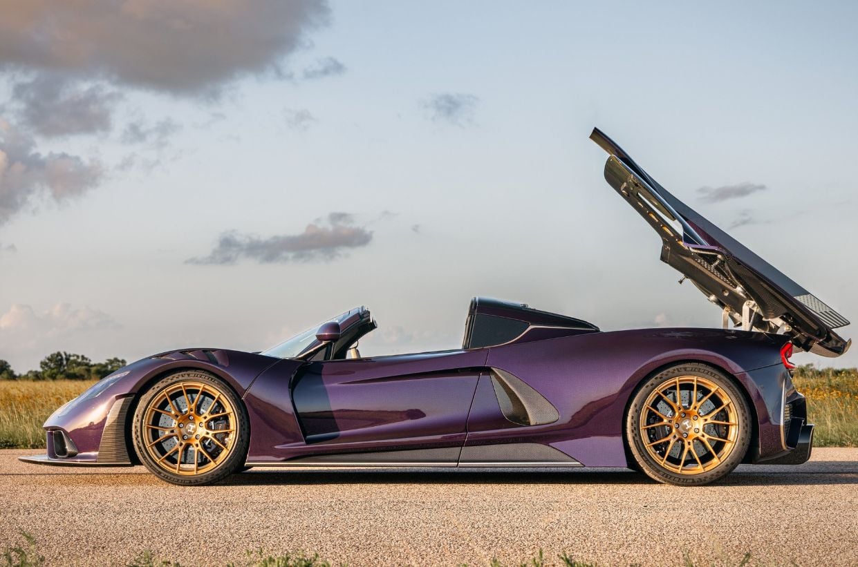 HENNESSEY VENOM F5 M LATERAL