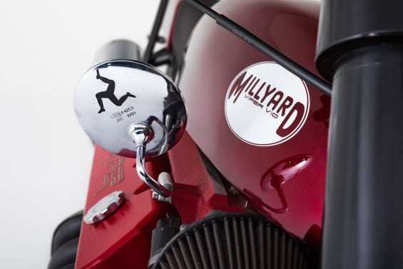 Moto com motor V10 Dodge Viper (6)