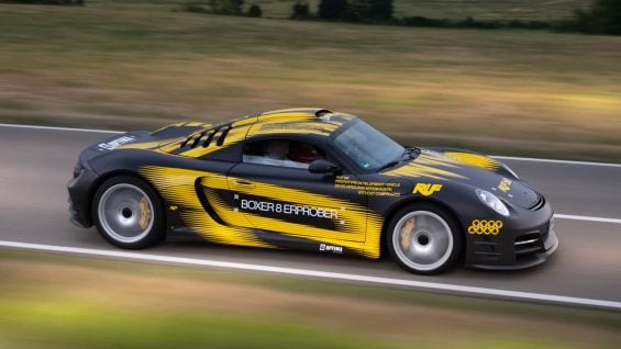 Ruf revela motor boxer de oito cilindros com mais de 1.000 cv e câmbio manual em Goodwood