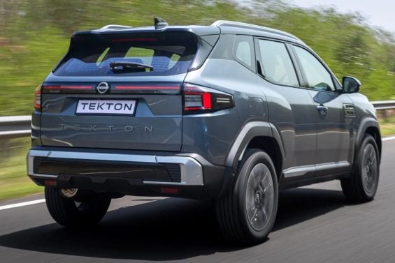 NISSAN TREKTON 2