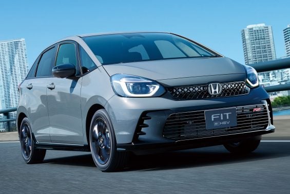 O Honda Fit segue vivo, ganha atualização e parte de R$ 56.000