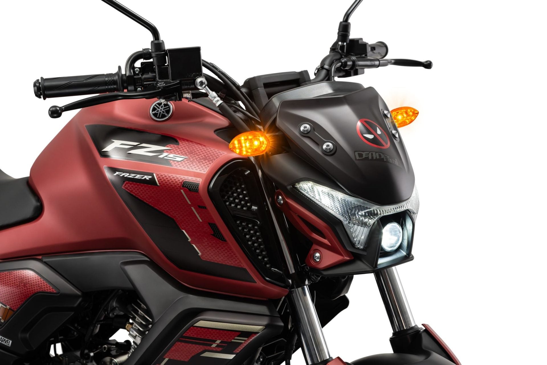 yamaha_fazer_fz15_deadpool_det_9860-1920x1280.jpg