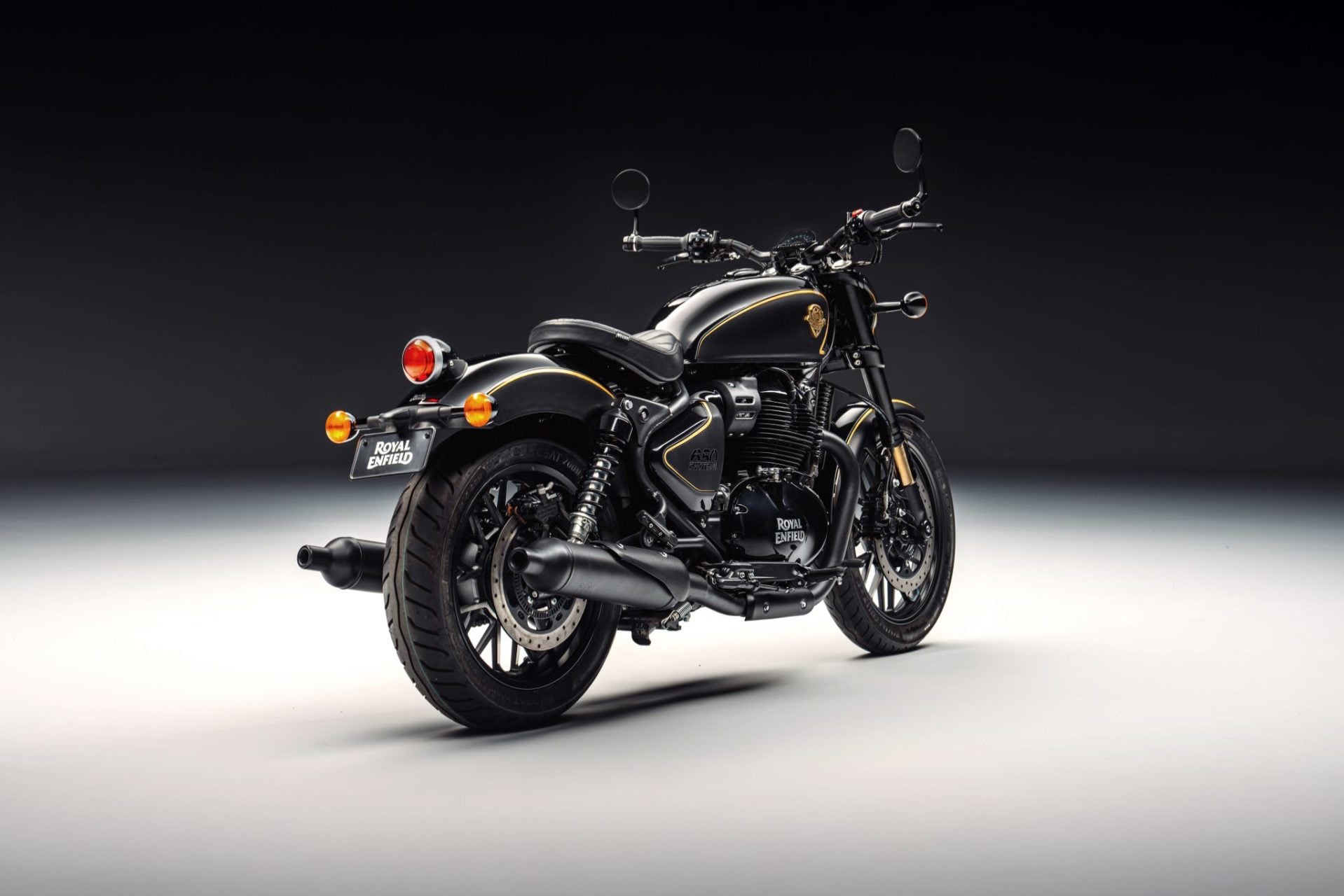 royal-enfield-shotgun-650-x-rough-20-1918x1280.jpg