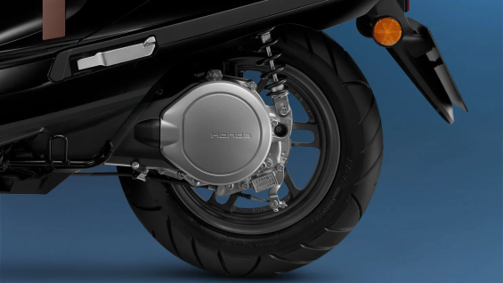 Honda UC3 (1)