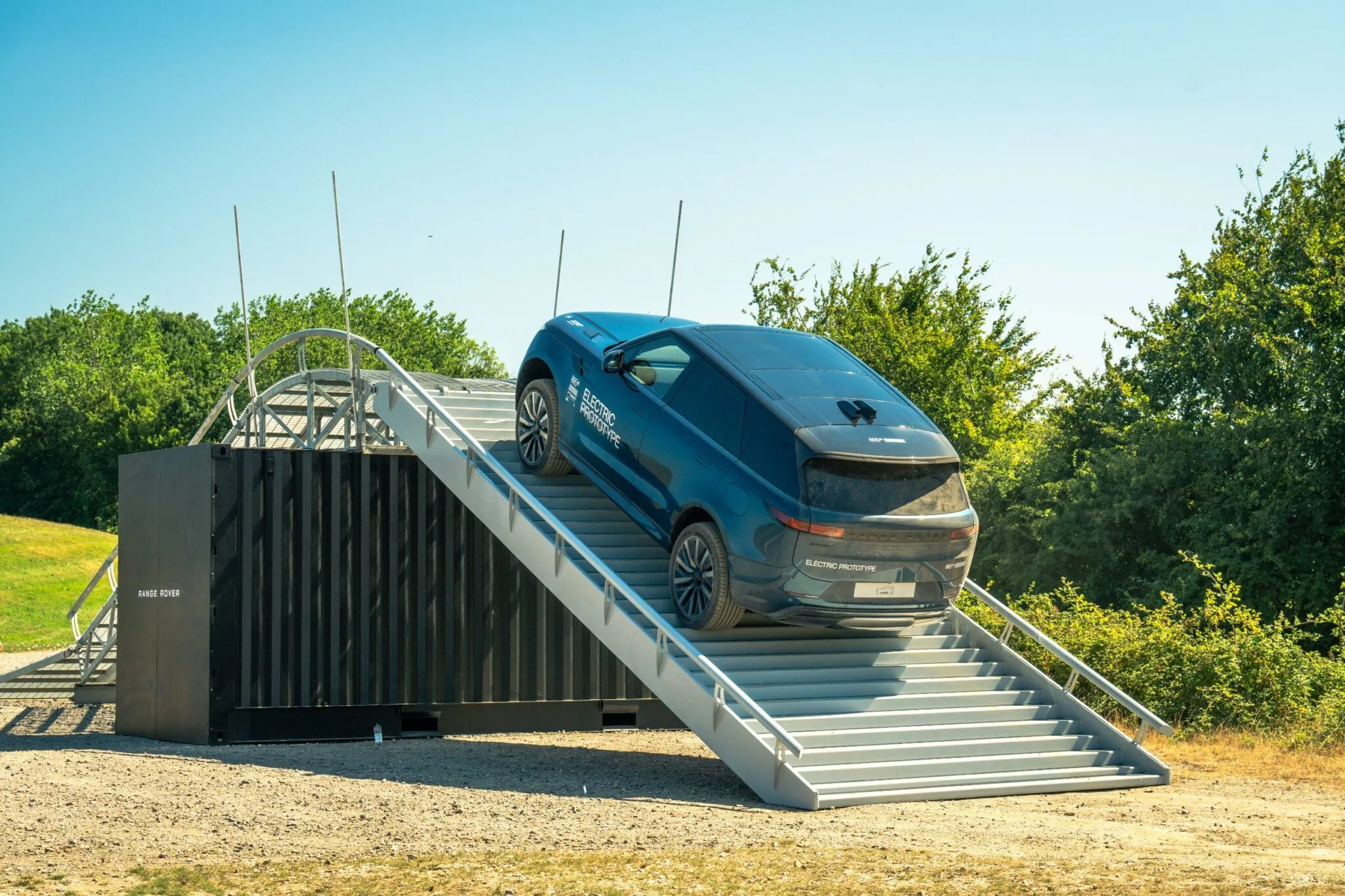 RANGE ROVER ELETRICA 3