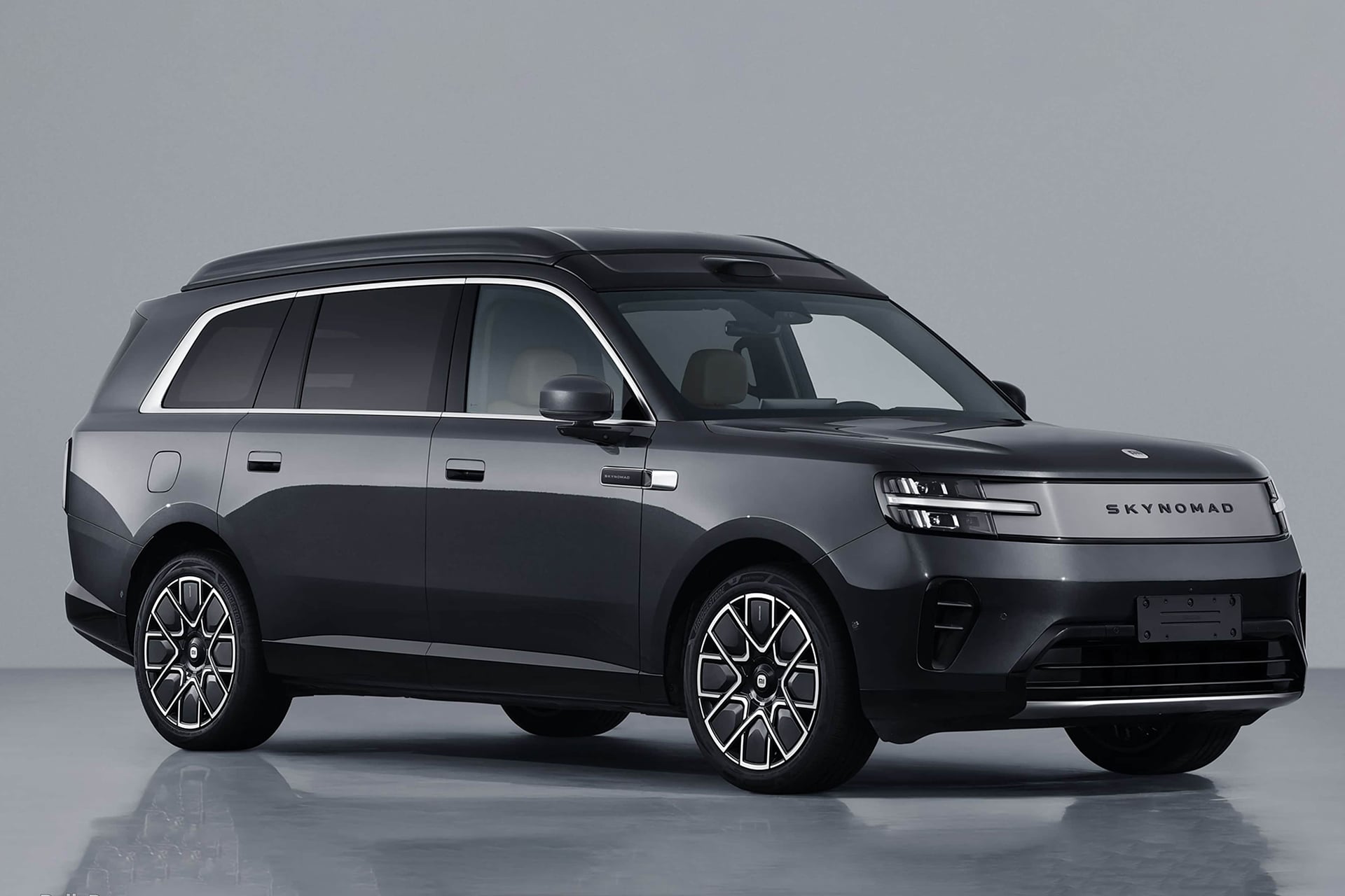 Os carros elétricos da Xiaomi são um sucesso. Por que ela decidiu apostar na gasolina em novo SUV?