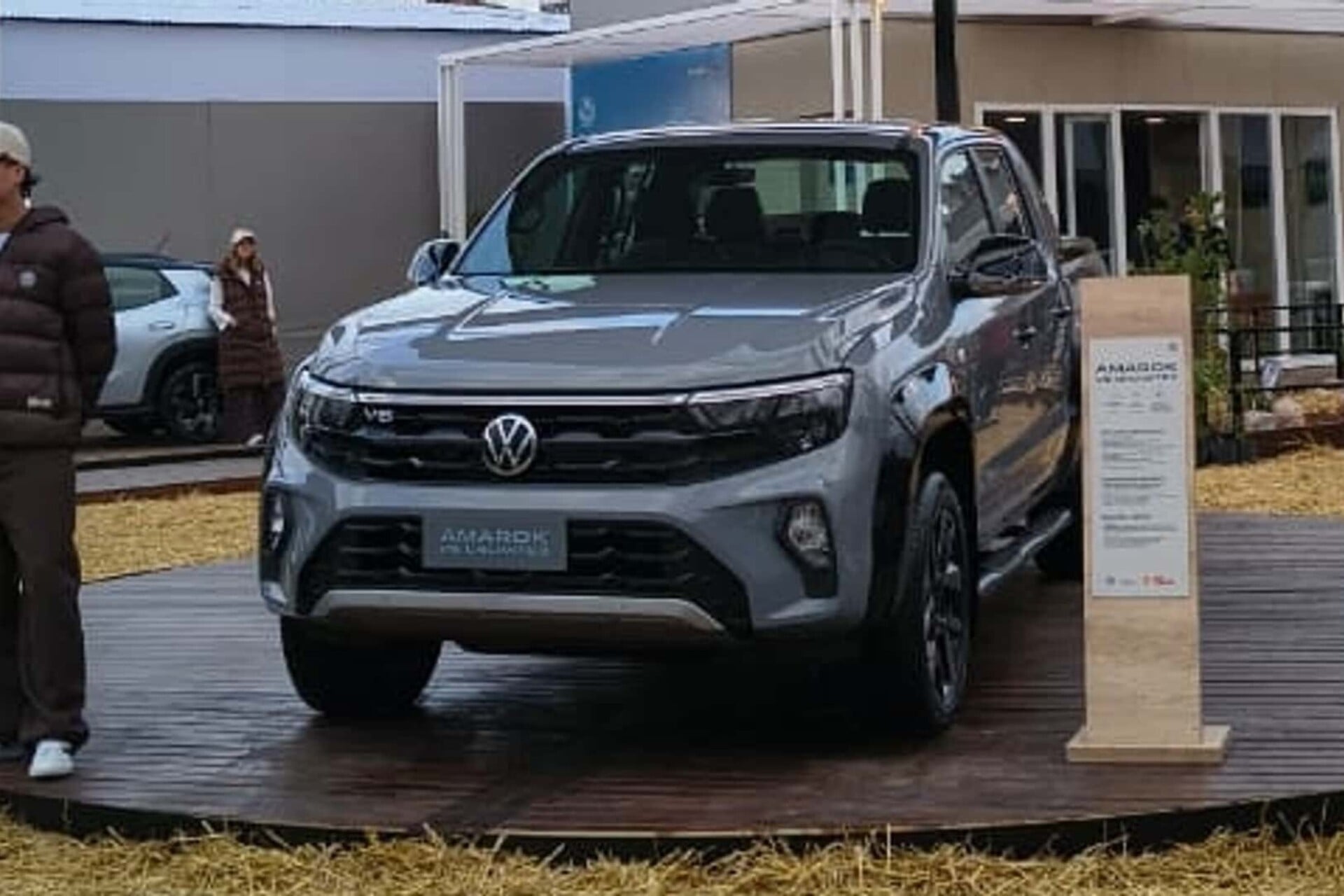 Limitada a 500 unidades, VW Amarok V6 Unlimited marca o começo do fim da geração atual