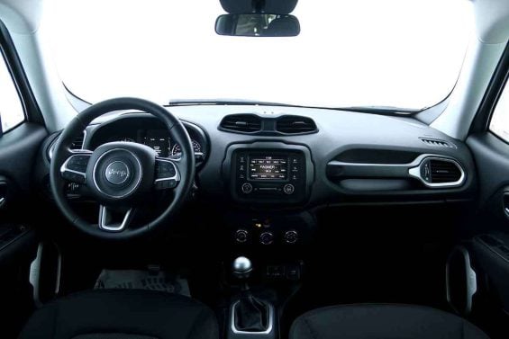 interior jeep renegade sport 2019 foto marlos ney vidal autos segredos divulgacao