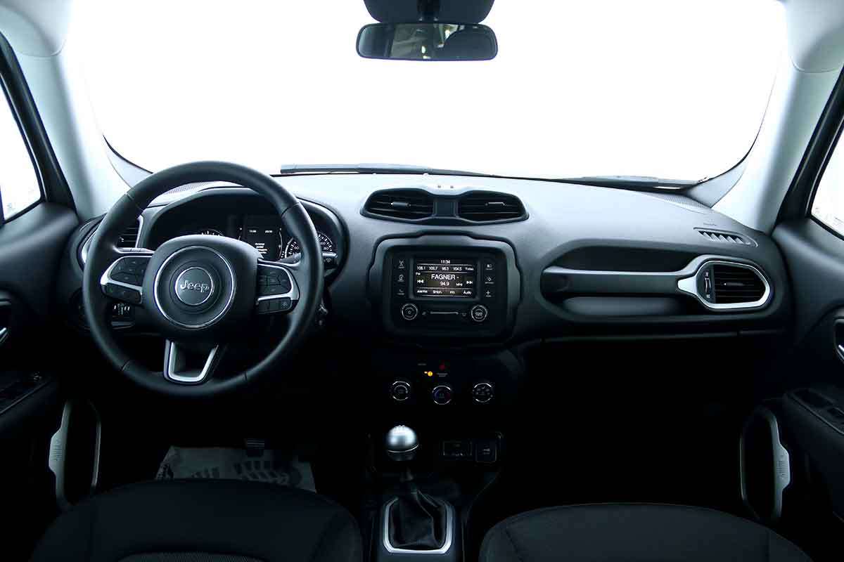interior jeep renegade sport 2019 foto marlos ney vidal autos segredos divulgacao