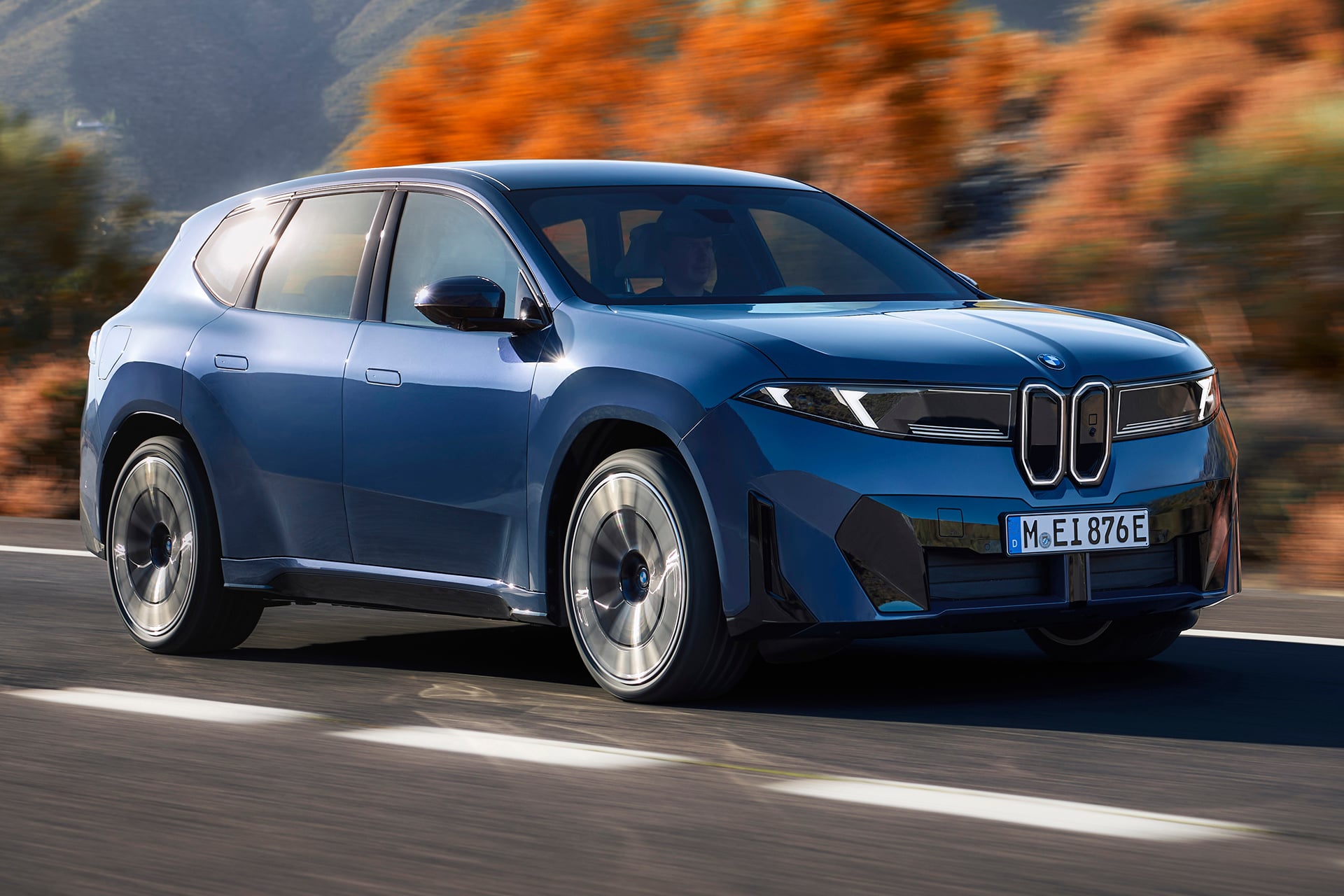 BMW iX3 se torna o carro elétrico de maior autonomia do Brasil, com larga vantagem