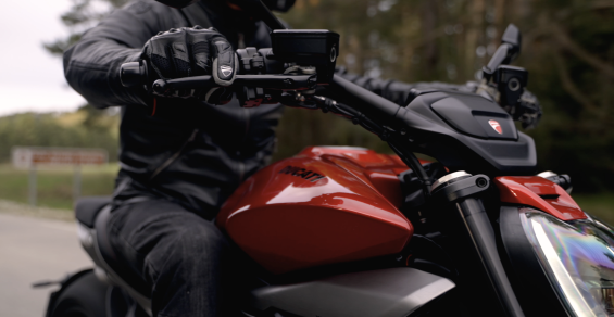 Ducati XDiavel V4 (2)