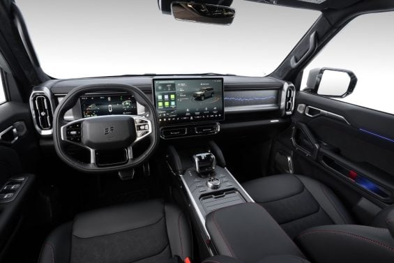 Jetour T2 XWD interior painel (2)