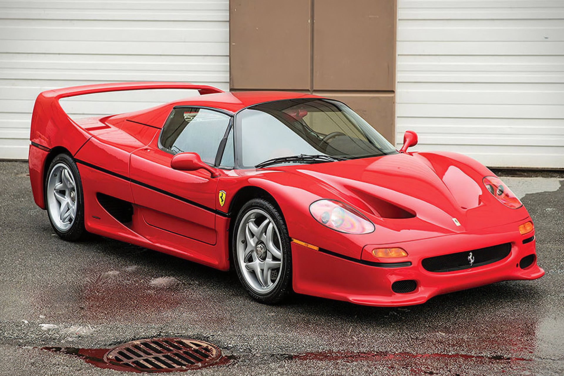 Ferrari F50 que pertenceu a Mike Tyson vai a leilão nos EUA