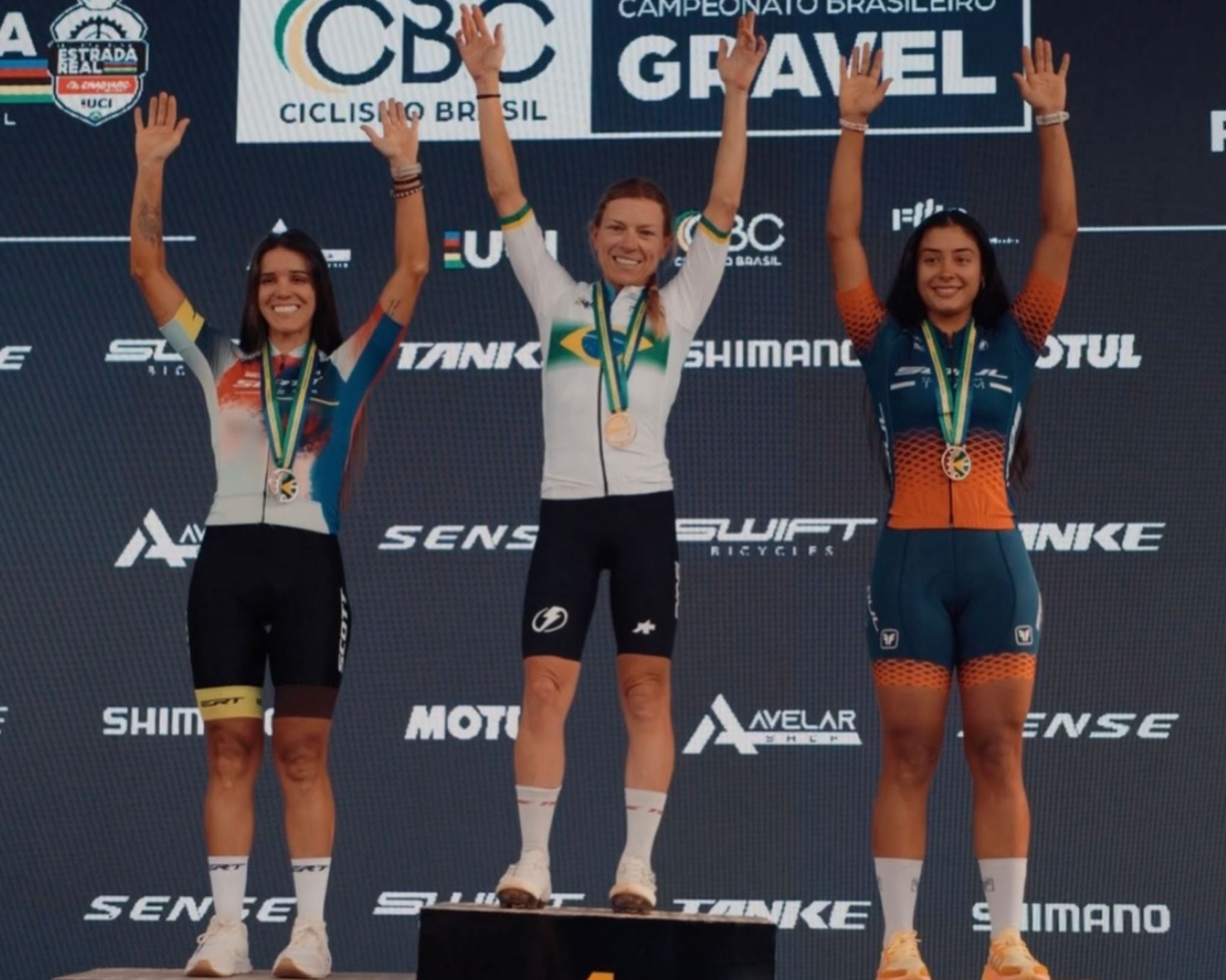 podio feminino campeonato brasiileliro de gravel em rio acima 20206 foto @paisdociclismo podio feminino campeonato brasiileliro de gravel em rio acima 20206 foto @paisdociclismo