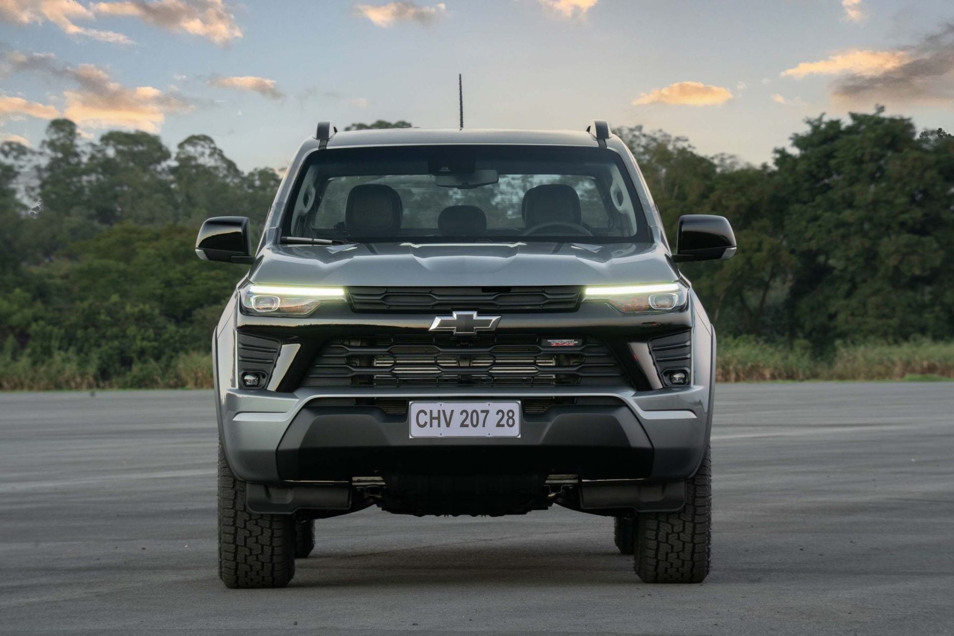 2027 chevrolet s10 trail boss frente