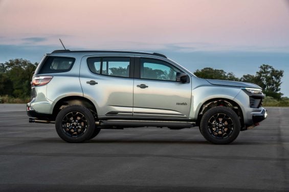 Chevrolet Tailblazer High Country Midnight (14)