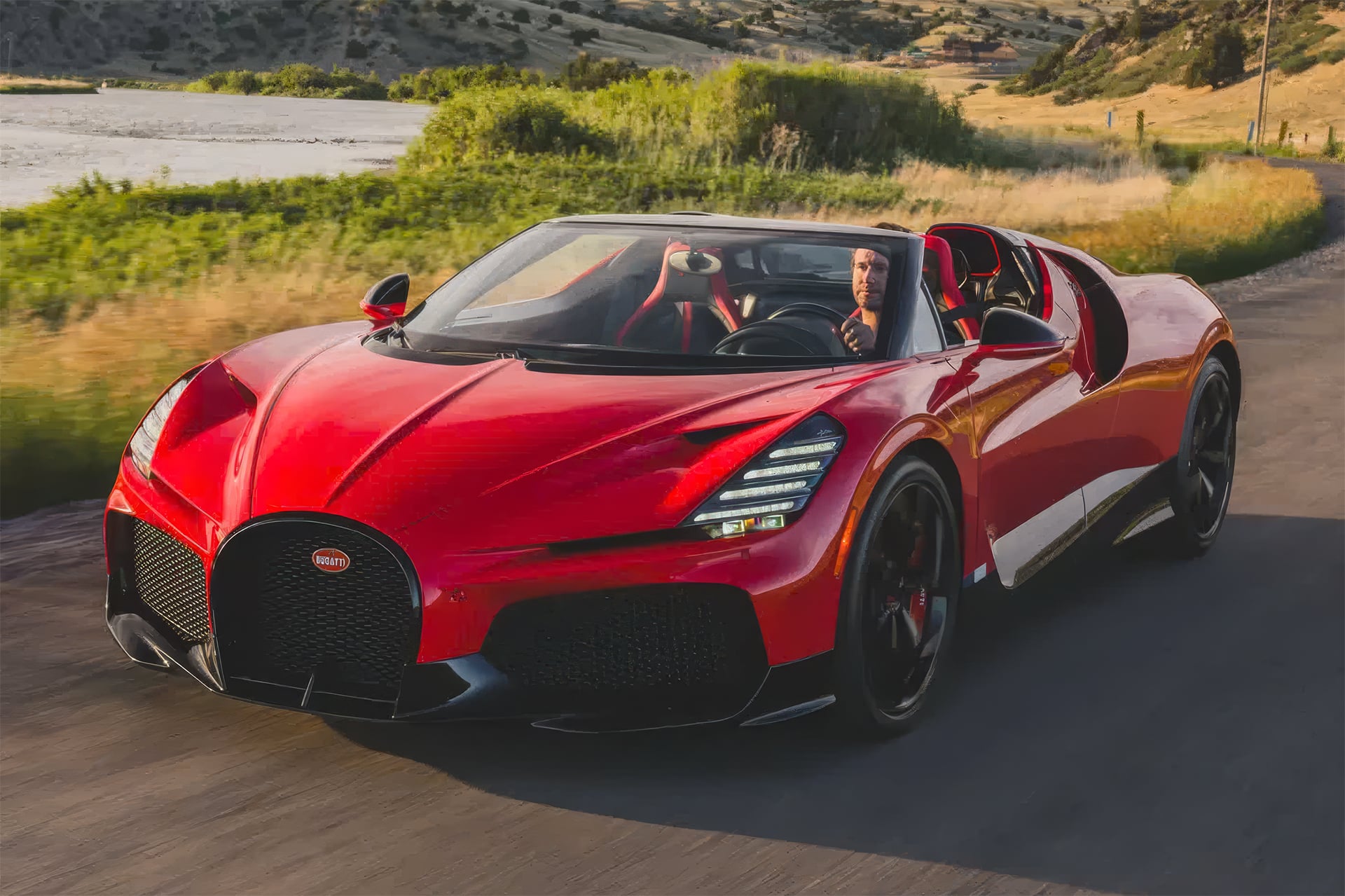 Bugatti quase zero-quilômetro vai a leilão por R$ 48 milhões e ainda tem plástico de fábrica no painel