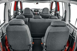 fiat doblo interior 7 lugares