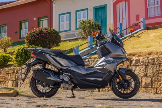 Dafra SYM ADXTG 300 (3)