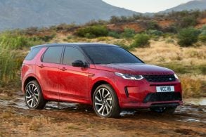 land rover discovery sport d180 hse r dynamic vermelho frente na lama