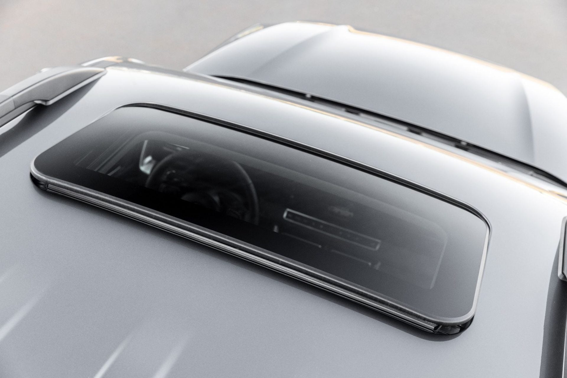 GWM Poer P30 Exclusive 2027 teto solar