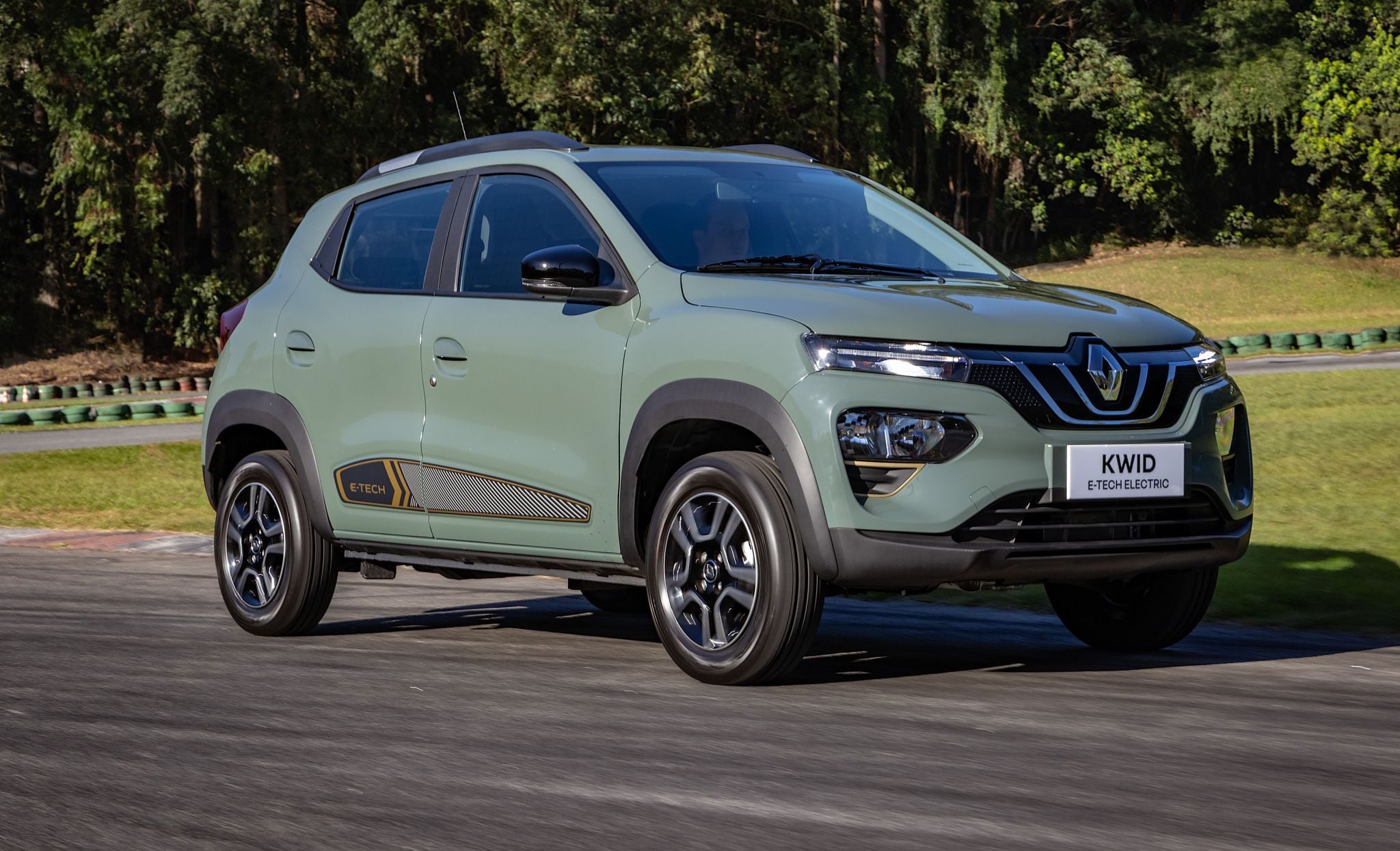 Carro usado: 10 fatos sobre o Renault Kwid E-Tech