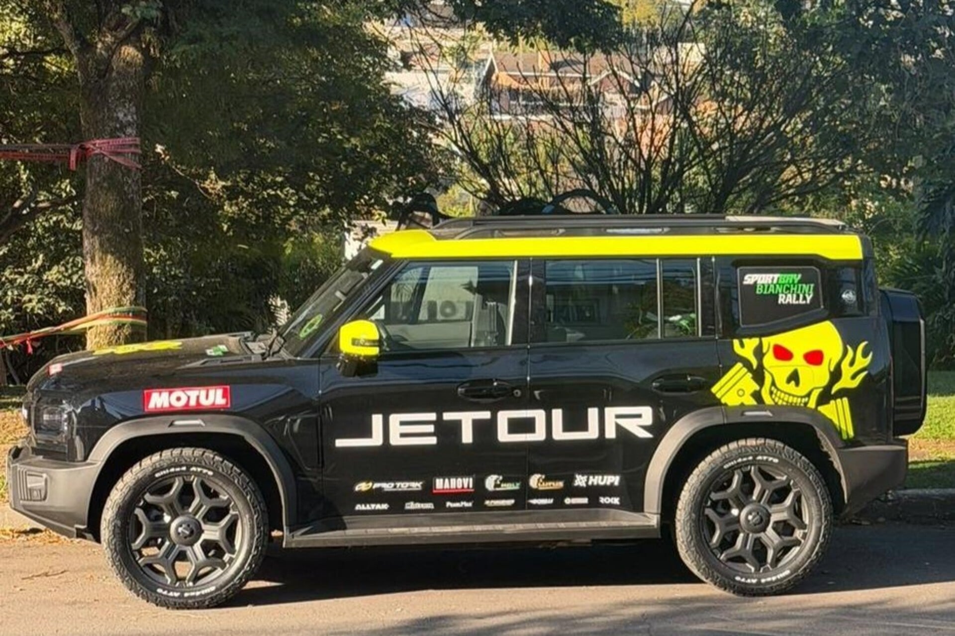 Jipe híbrido 4×4 da Jetour estreará no rali dos Sertões