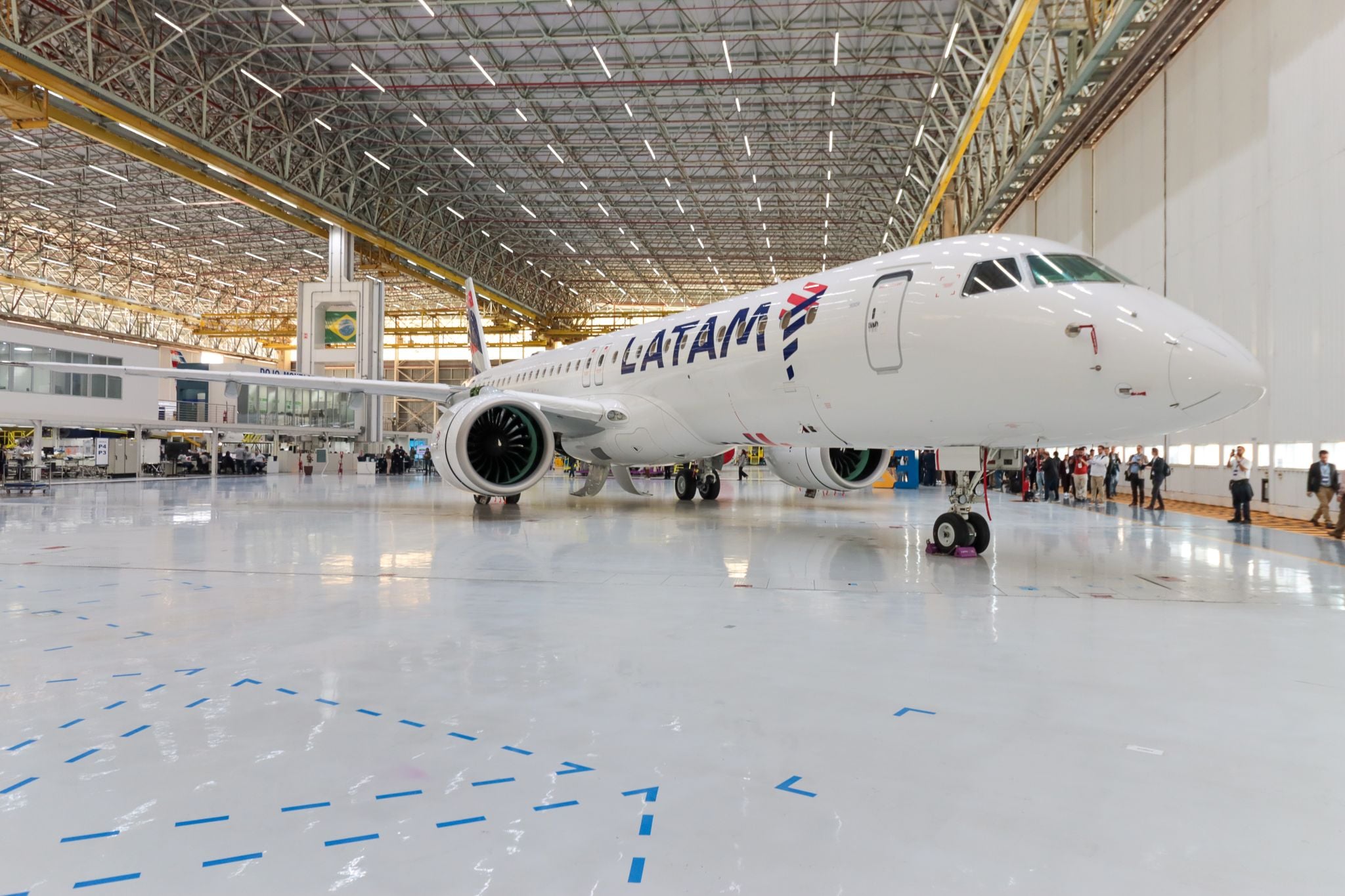 AVIÃO LATAM 1