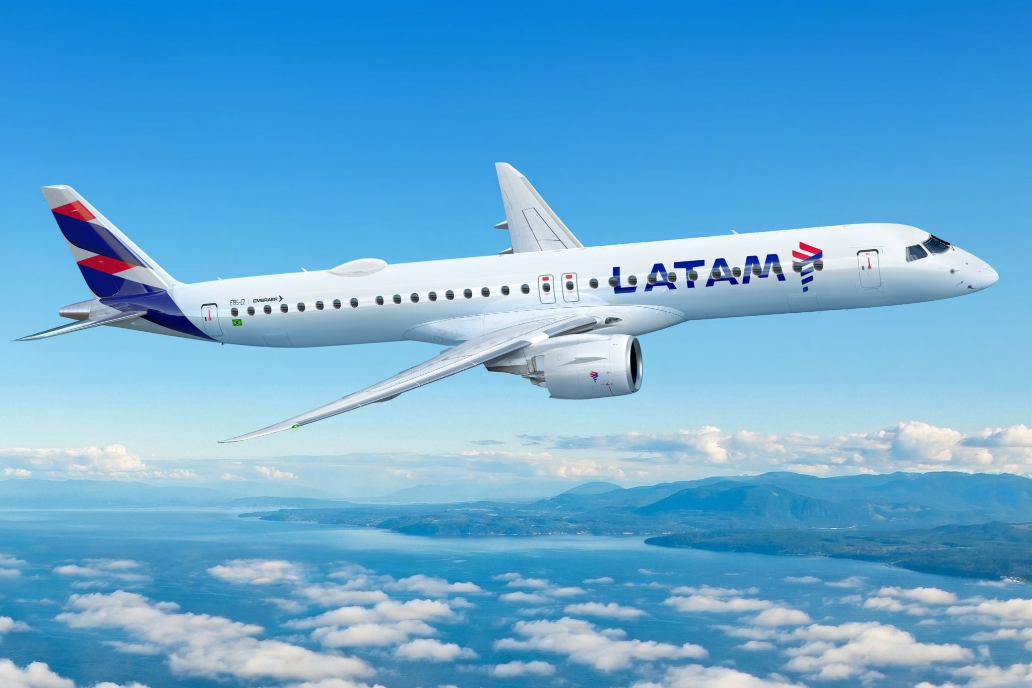 Jato brasileiro da Embraer permitirá 42 novas rotas da Latam; veja os voos que estreiam