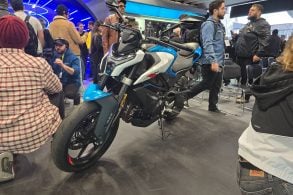 CFMoto 450 NK frente (2)