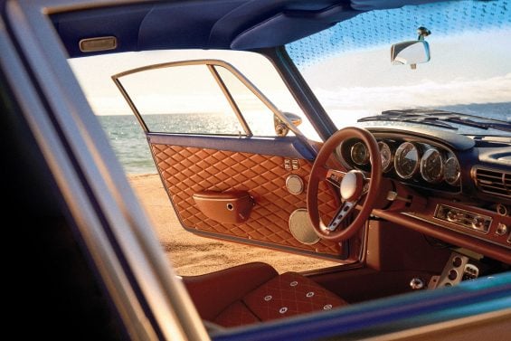 Singer e Louis Vuitton criam dois Porsche 911 exclusivos e sob medida 2