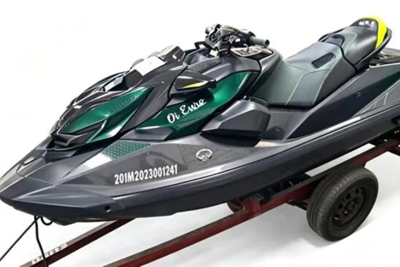 Moto aquática Bombardier PW RXP Carbon 300 Hytalo Santos