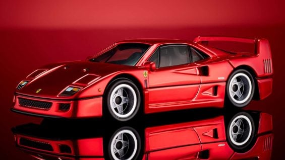 FERRARI F40 HOT WHEELS 8