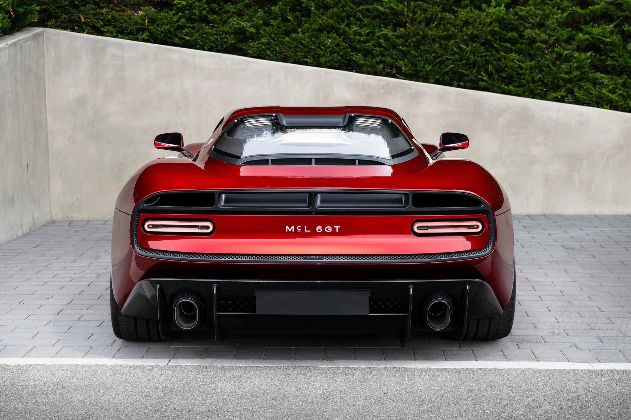 McLaren McL 6GT 4