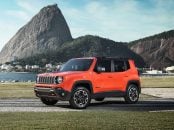 jeep renegade trailhawk laranja frente parado