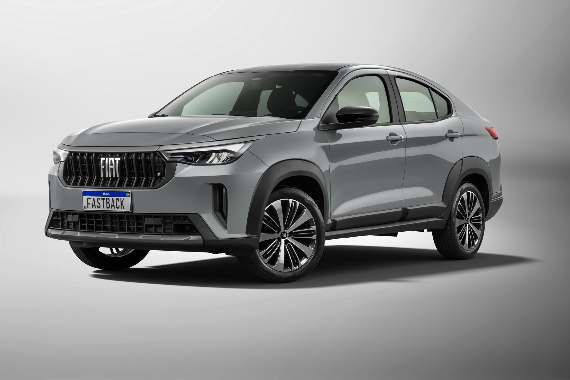 Fiat Fastback 2027 ganha versão que já existia como pacote opcional; entenda quanto a Fiat cobra a mais agora