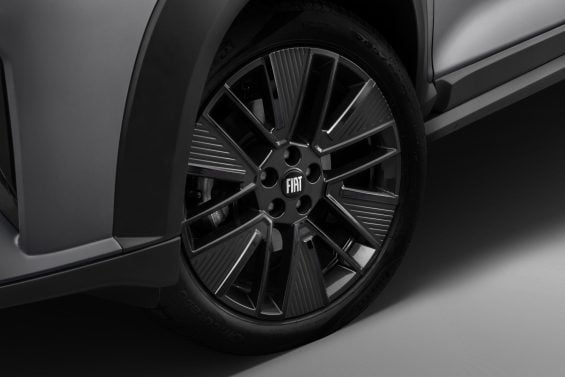fiat fastback blackmotion 0006