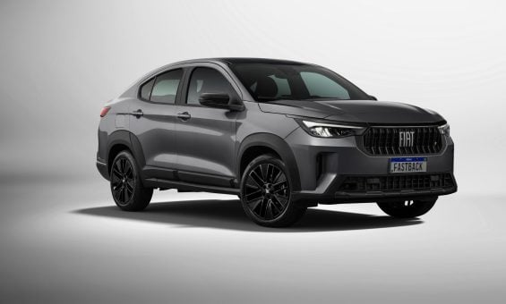 fiat fastback blackmotion 0005