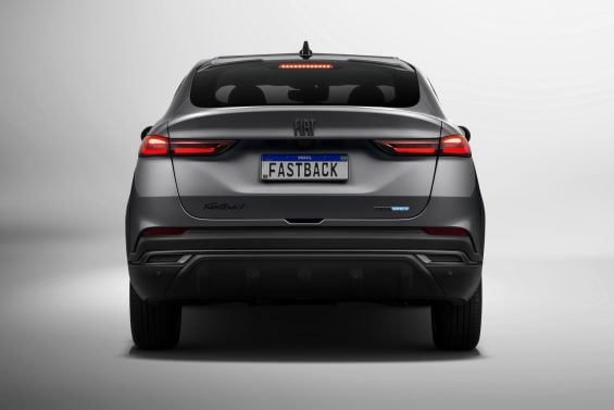 fiat fastback blackmotion 0002