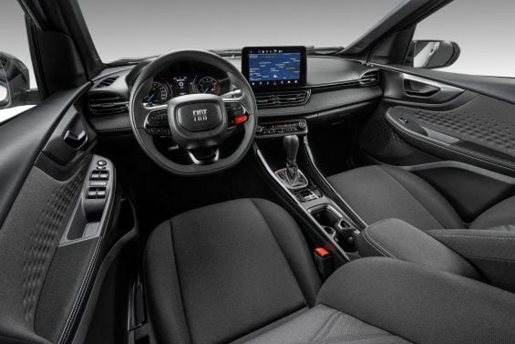 fiat fastback blackmotion 0010